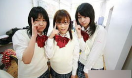 怀孕少女学校生活照