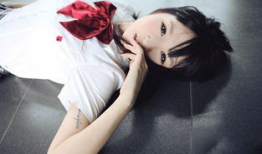 怀孕少女学校生活照